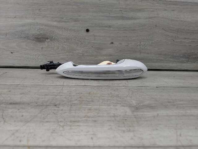 OEM BMW F90 G30 540 M550 Front Rear Right Passenger Door Handle COMFORT White