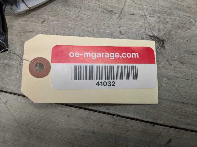 OEM BMW F90 G30 530 540 M550 FRONT Left Driver Door Handle COMFORT ACCESS White