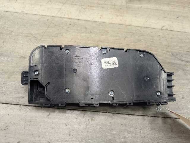 OEM BMW F90 G12 G30 530 540 M550 M5 Front Left Driver Seat Adjust Control Switch