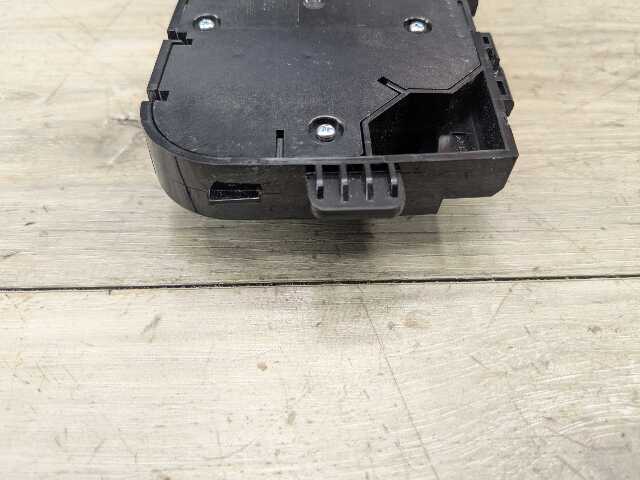 OEM BMW F90 G12 G30 530 540 M550 M5 Front Left Driver Seat Adjust Control Switch