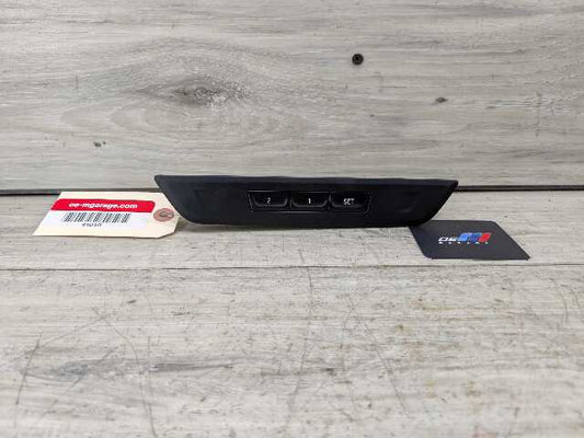 OEM BMW F90 M5 G30 530 540 M550 Front Right Passenger Seat Memory Switch Button