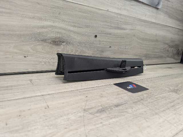OEM BMW F90 G30 540 M550 M5 Rear Right Passenger Quarter Window Roller Sun Shade