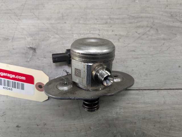 16-20 OEM BMW G11 G12 750 G30 M550 Engine N63R HPFP High Pressure Fuel Pump 1-4