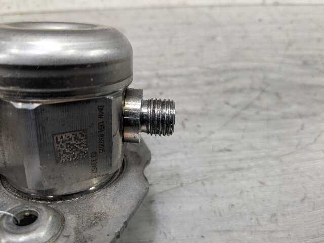 16-20 OEM BMW G11 G12 750 G30 M550 Engine N63R HPFP High Pressure Fuel Pump 1-4