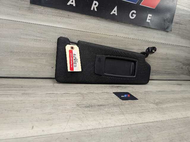 17-20 OEM BMW F90 G30 530 540 M550 M5 Interior Right Passenger Sun Visor Black