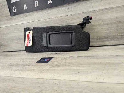 17-20 OEM BMW F90 G30 530 540 M550 M5 Interior Right Passenger Sun Visor Black