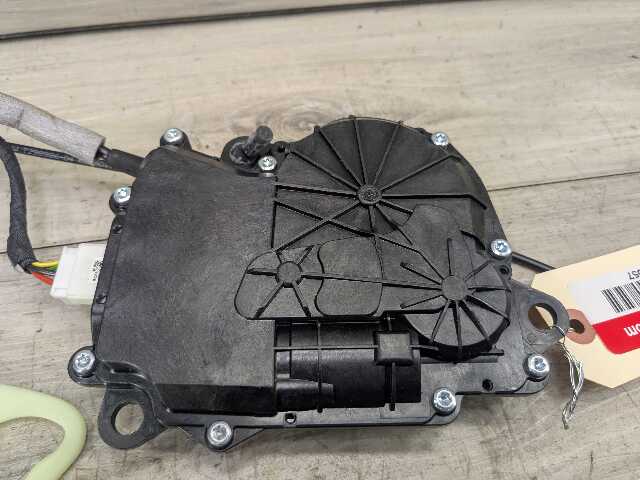 OEM BMW F36 428 430 435 440 Trunk Liftgate Hatchback Power Lock Latch Actuator