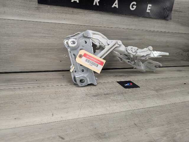 OEM BMW F90 F93 G12 G14 G15 G16 G30 M5 M8 Hood Bonnet Left Right Hood Hinges SET