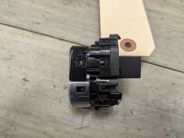 17-23 OEM BMW G30 G32 530 540 M550 640 Engine Start Stop Button Push Dash Switch