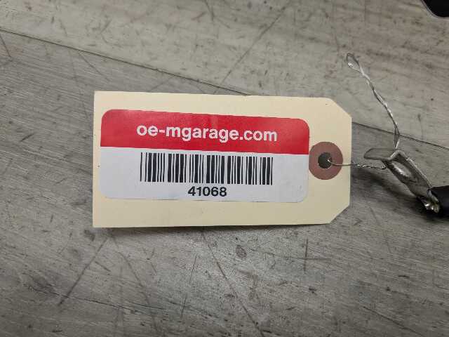OEM BMW G12 G14 G16 G30 530 540 M550 740 750 2nd Battery Cable Terminal Sensor