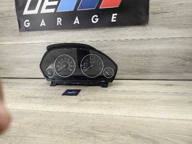 OEM BMW F30 F32 F33 F36 335 435 M SPORT instrument Speedometer Gauge Cluster HUD