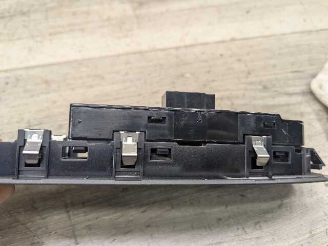 OEM BMW F22 F32 F82 F87 M2 M4 COUPE  Left Driver Master Window Switch Power Fold