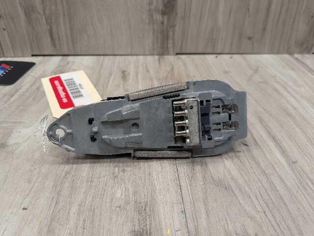 OEM BMW F97 F98 G01 G02 G05 G06 G07 G20 G30 Roof Shark Fin Radio Antenna Module