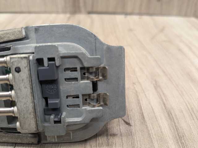 OEM BMW F97 F98 G01 G02 G05 G06 G07 G20 G30 Roof Shark Fin Radio Antenna Module