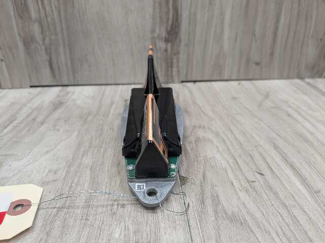 OEM BMW F97 F98 G01 G02 G05 G06 G07 G20 G30 Roof Shark Fin Radio Antenna Module