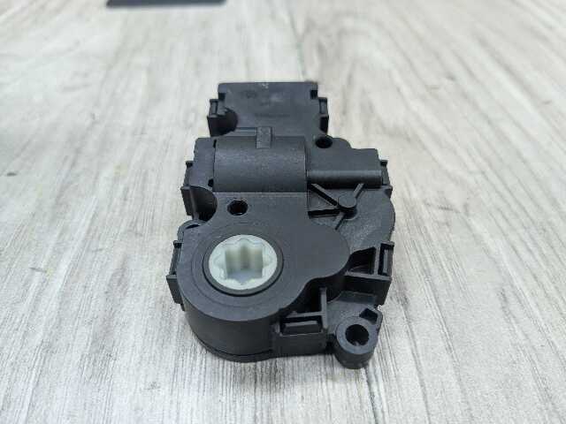 OEM BMW G01 G20 G22 G23 G26 G30 G42 HVAC Air Door Flap Motor Actuator