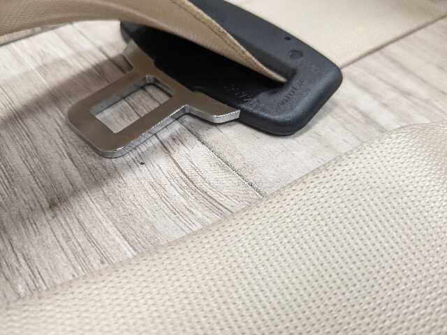OEM BMW G22 G42 230 M240 430 M440 REAR Left Right Seat Belt Retractor BEIGE
