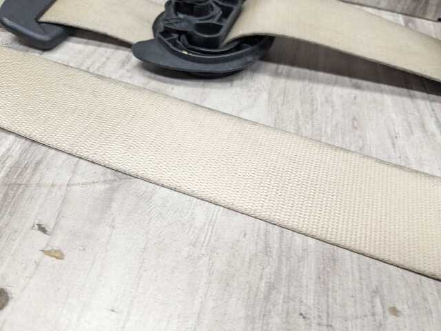 22-25 OEM BMW G42 230 M240 Front Right Passenger Seat Belt Retractor BEIGE