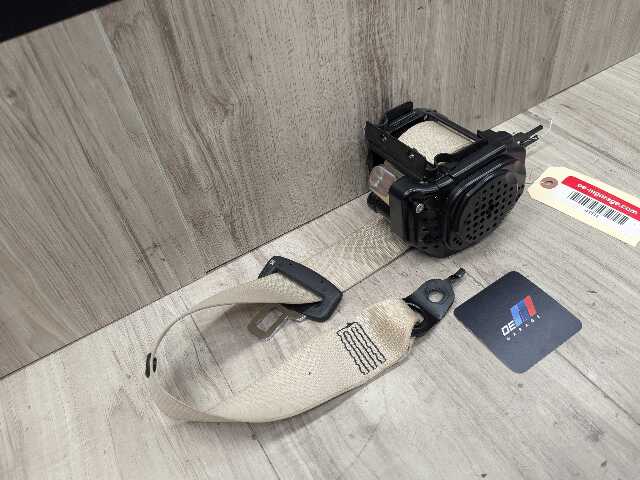 OEM BMW G22 G42 230 M240 430 M440 REAR Left Right Seat Belt Retractor BEIGE