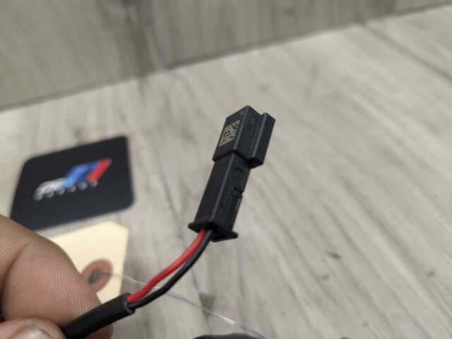 OEM BMW G42 G87 230 M240 M2 Rear Right Passenger Seatbelt Seat Belt Buckle