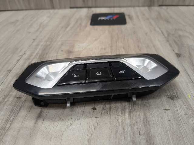 19-24 OEM BMW G20 G22 G23 G26 G42 Rear Center Interior LED Reading Light
