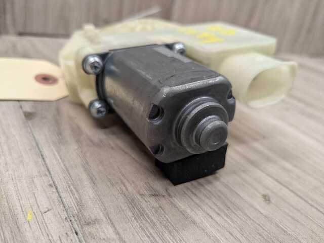 OEM BMW F90 F97 G01 G02 G30 X3 M5 Rear Left Driver Door Window Regulator Motor