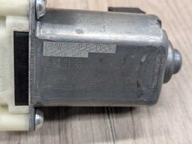 OEM BMW F90 F97 G01 G02 G30 X3 M5 Rear Left Driver Door Window Regulator Motor