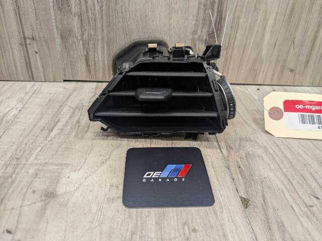 OEM BMW G20 G22 G26 G42 G80 G82 M3 M4 Right Passenger Air AC Vent Dash Grille