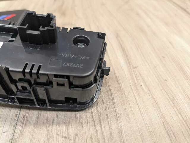 OEM BMW G20 G22 G23 G26 G42 G80 G82 AC Rear Heater Climate Control Switch Panel