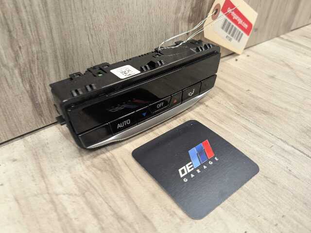 OEM BMW G20 G22 G23 G26 G42 G80 G82 AC Rear Heater Climate Control Switch Panel