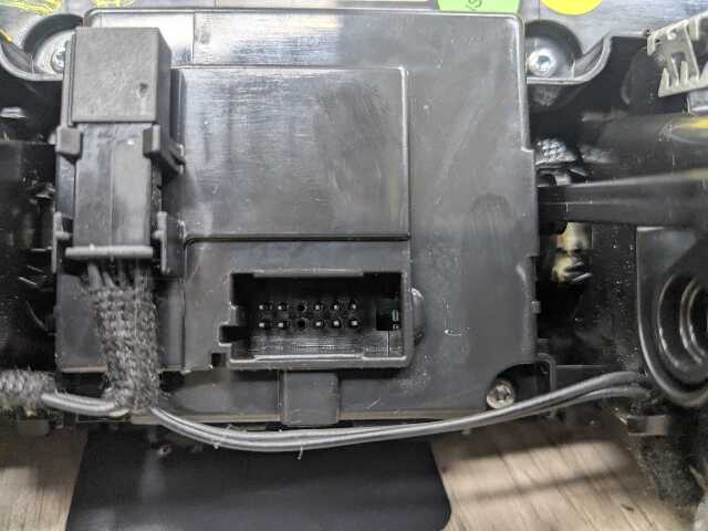 OEM BMW G01* G20 G22 G26 G42 G80 G82 AC Vent Heater Climate Control Switch Panel