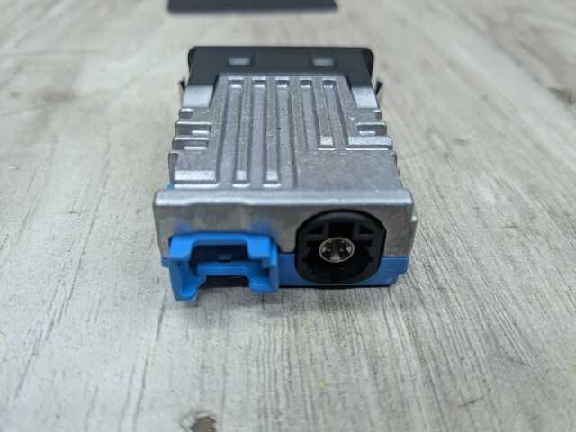 OEM BMW F44 F48 F97 G01 G05 G12 G20 G30 G80 USB Dual Type C Charger Port Socket