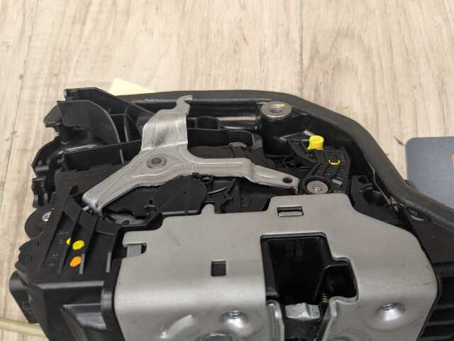 OEM BMW G12 740 750 B7 REAR RIGHT PASSENGER Door Lock Latch Actuator SOFT CLOSE