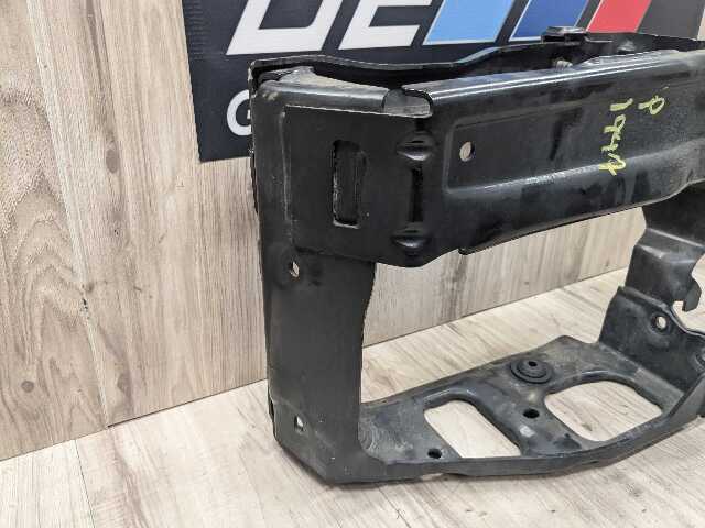 OEM BMW F90 F93 G12 G16 G30 M5 M8 Front Right Passenger Radiator Support Bracket
