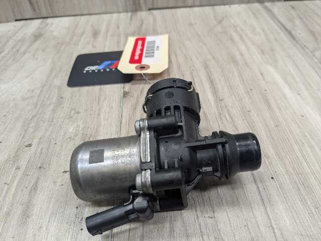 OEM BMW G01 G20 G22 G23 G26 G30 330 430 X3 Engine B46 Heater Water Switch Valve