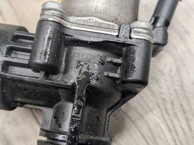 OEM BMW G01 G20 G22 G23 G26 G30 330 430 X3 Engine B46 Heater Water Switch Valve