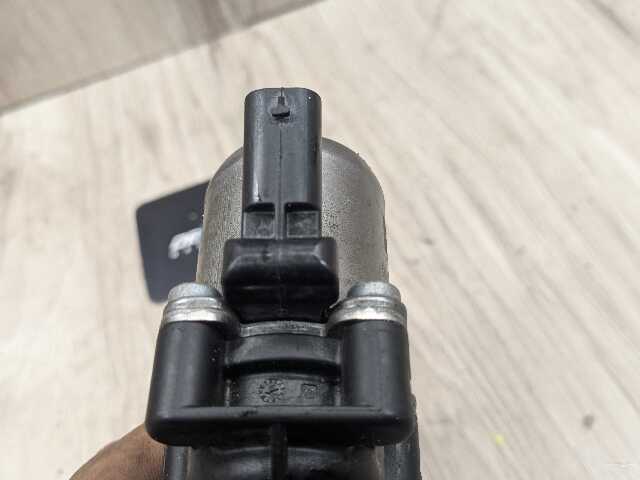 OEM BMW G01 G20 G22 G23 G26 G30 330 430 X3 Engine B46 Heater Water Switch Valve