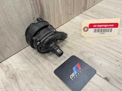 *OEM BMW G01 G05 G20 G22 G30 G42 G80 G82 G83 M3 M4 Engine Auxiliary Water Pump
