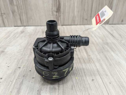 *OEM BMW G01 G05 G20 G22 G30 G42 G80 G82 G83 M3 M4 Engine Auxiliary Water Pump