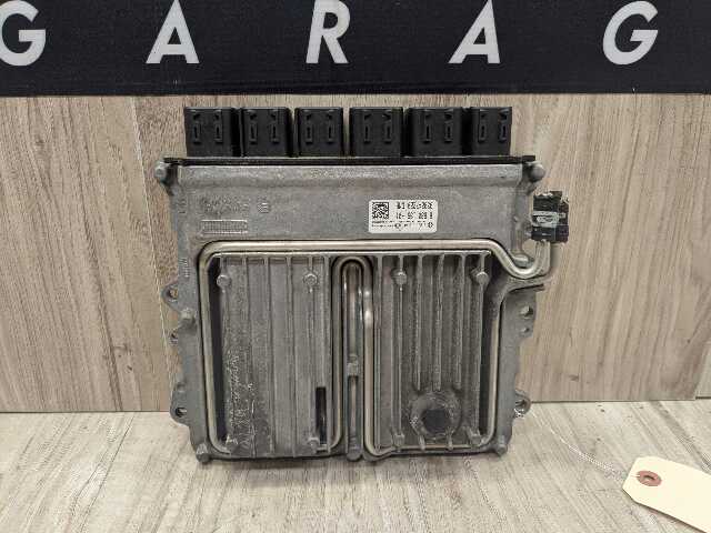 OEM BMW G11 G12 G30 M550 750 DME ECU Engine N63R Control Module Computer 880