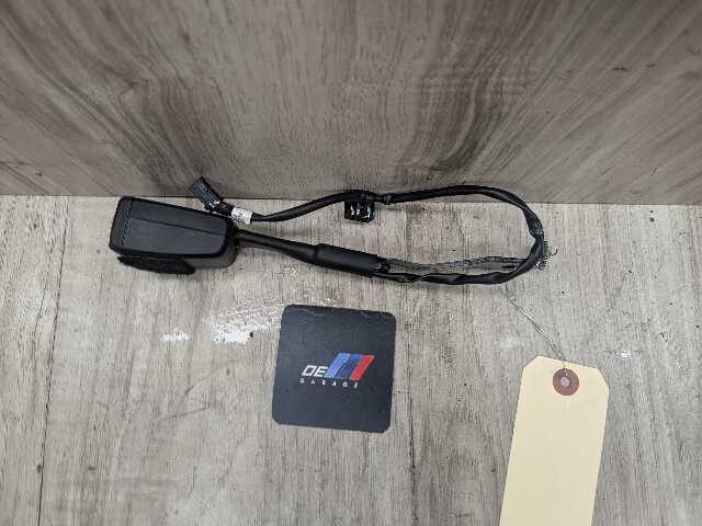 OEM BMW G22 G23 G42 G82 G83 G87 M2 M4 FRONT Left Right Seatbelt Seat Belt Buckle