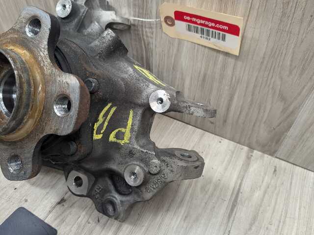 OEM BMW G42 230 M240 REAR Right Passenger Side Knuckle Wheel Hub Spindle Bearing