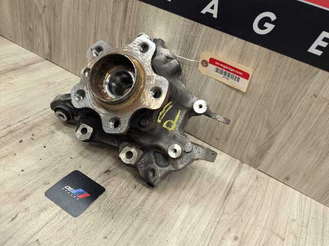 OEM BMW G42 230 M240 REAR Right Passenger Side Knuckle Wheel Hub Spindle Bearing