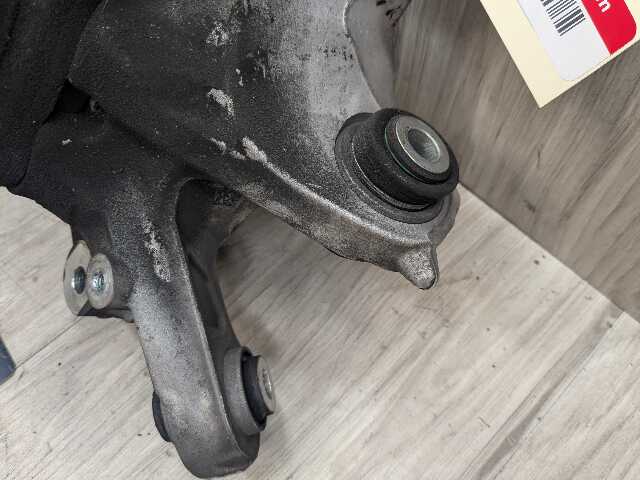 22-25 OEM BMW G42 230 M240 REAR Left Driver Knuckle Wheel Hub Spindle Bearing