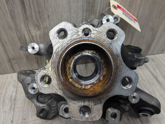 22-25 OEM BMW G42 230 M240 REAR Left Driver Knuckle Wheel Hub Spindle Bearing