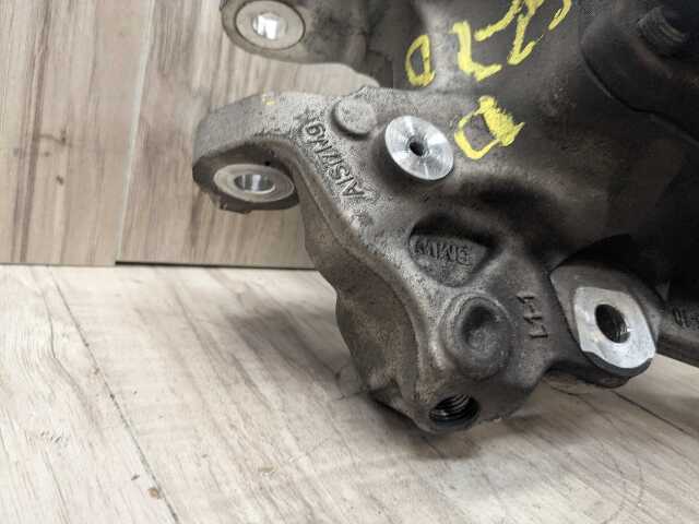 22-25 OEM BMW G42 230 M240 REAR Left Driver Knuckle Wheel Hub Spindle Bearing