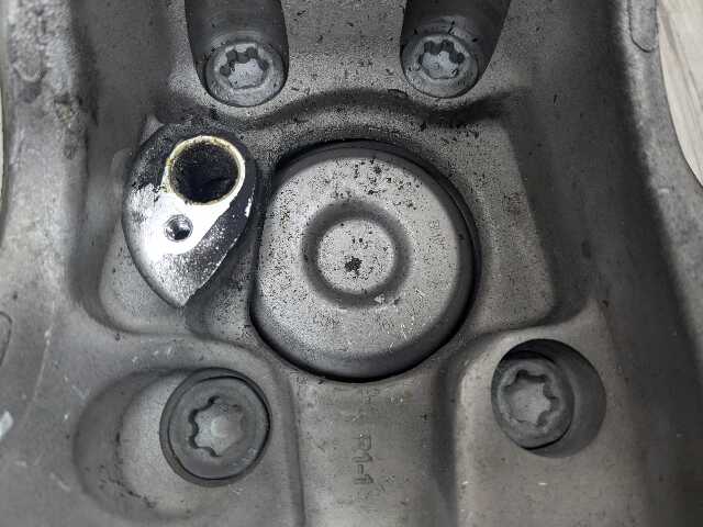 22-25 OEM BMW G42 230i M240i Front Right Passenger Hub Spindle Knuckle Bearing