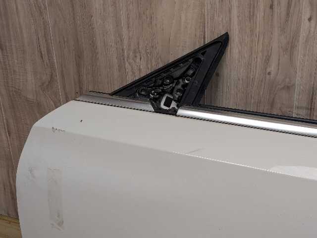 22-25 OEM BMW G42 G87 230 M240 M2 Front Left Driver Side Door Shell Panel White