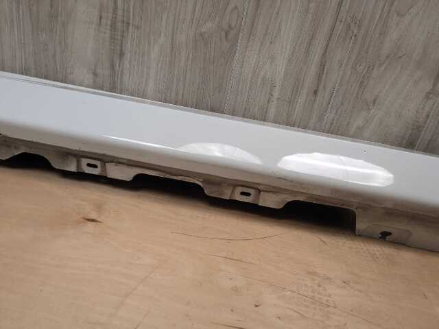 22-25 OEM BMW G42 230 M240 Left Driver Side Skirt Rocker Panel White 300