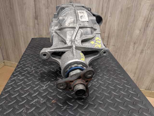 OEM BMW G20 G22 G23 G42 230 330 430 Rear Differential Gearbox Carrier 2.81 36K